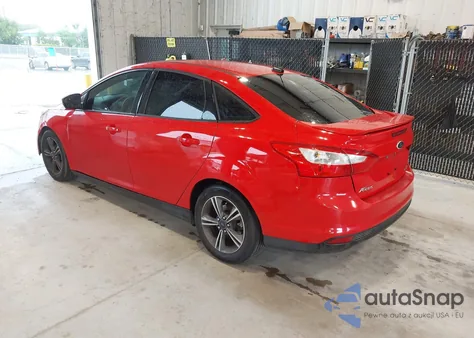 2014 Ford Focus Se z USA, uszkodzony, nr VIN 1FADP3F2XEL368253